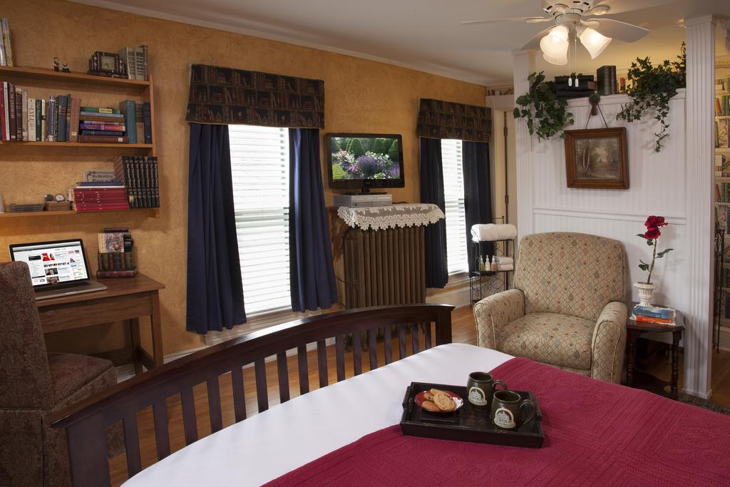 Westby House Inn Exterior photo
